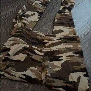 Express Camo Leggings in Olive, Tan & Brown